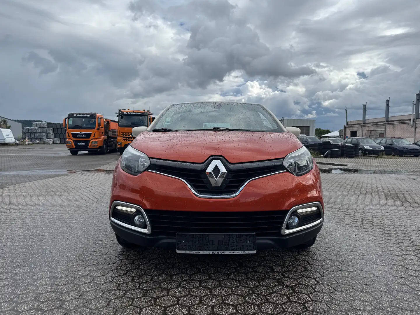 Renault Captur Experience Orange - 1