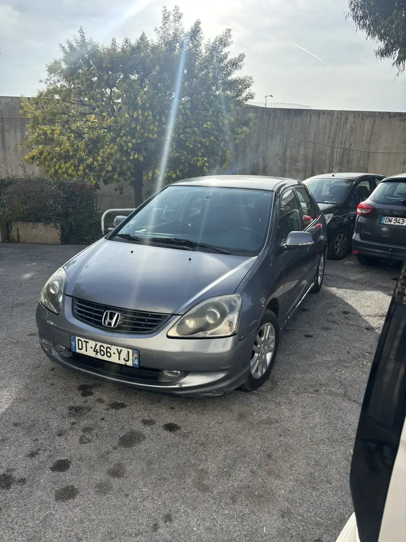 Honda Civic 1.6i Automatik ES - 2