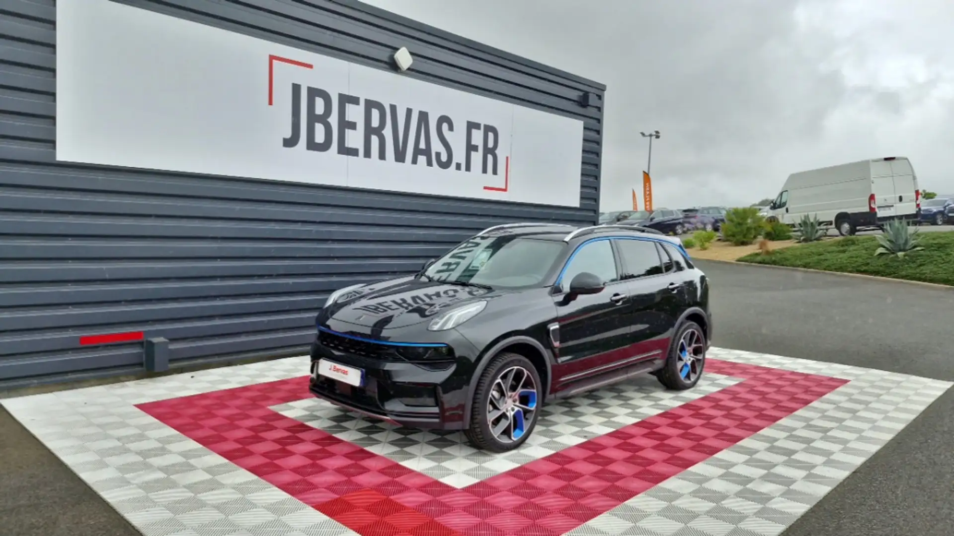 Lynk & Co 01 1.5 PHEV 261 CH DCTH7 Noir - 1