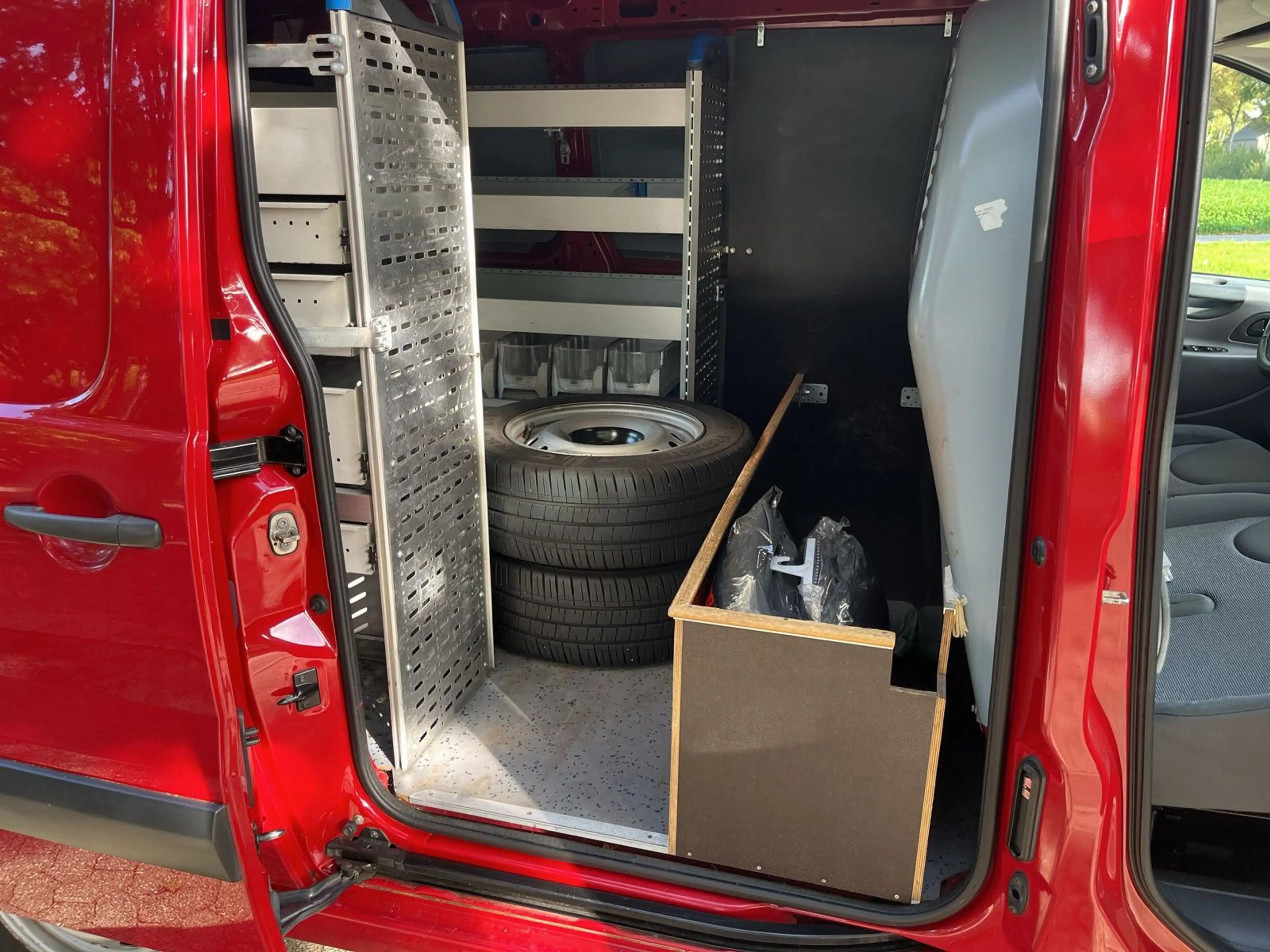 Citroen Jumpy HDi 125 FAP 29 L1H1 Kasten *SortimoAusbau* — photo 15