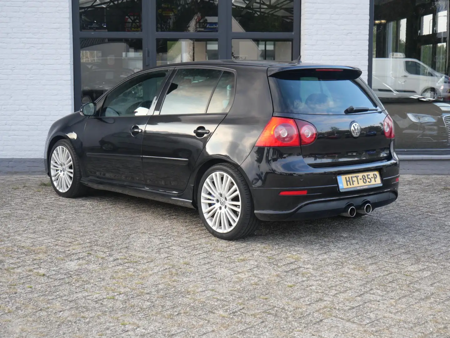 Volkswagen Golf 3.2 R32 106.000km !!! Ecc Leder Xenon Navi Zwart - 2