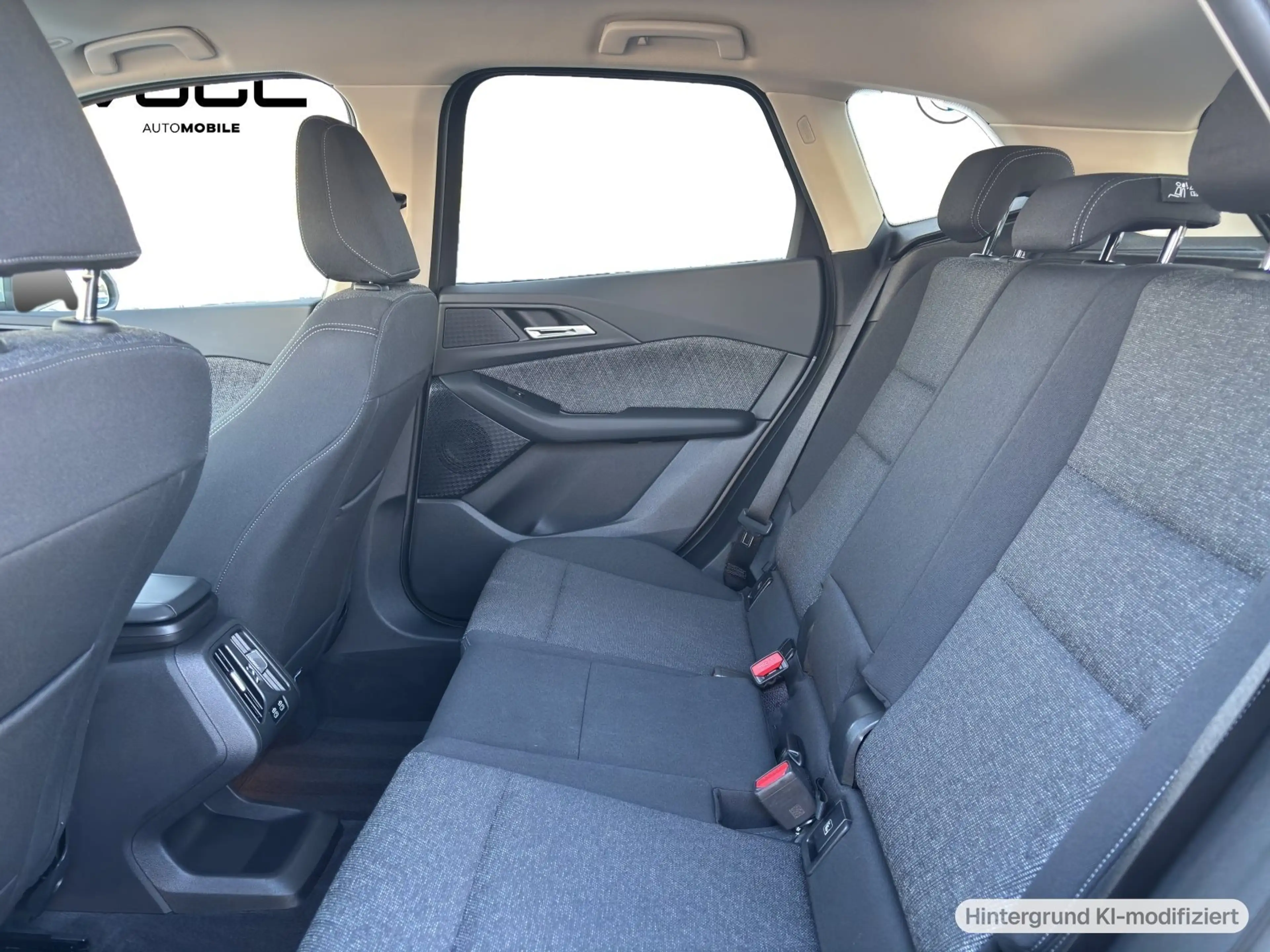 BMW 218 d Active Tourer Aktivsitz Parkassistent AHK — photo 9
