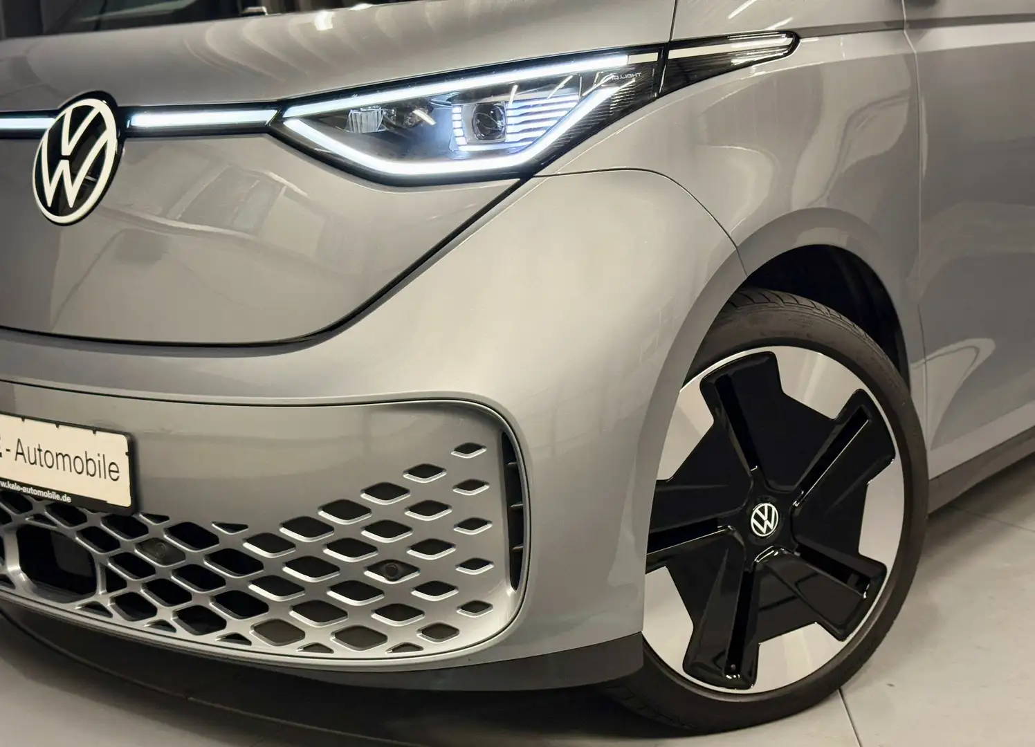 Volkswagen ID. Buzz 210 kW Pro *Design-Paket*21Zoll*AHK* Gris - 2