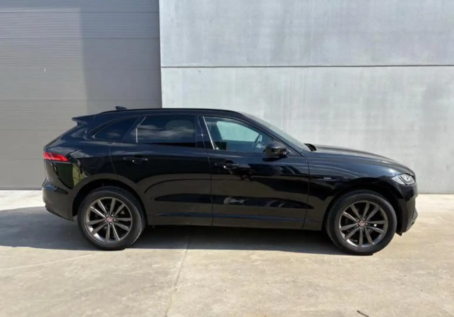 Jaguar F-Pace 20d AWD Aut. R-Sport lichte vracht - 2