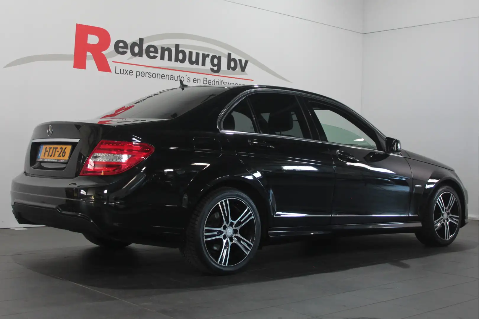Mercedes-Benz C 180 Ambition Avantgarde - Navi / Bluetooth / Parksens. Schwarz - 2