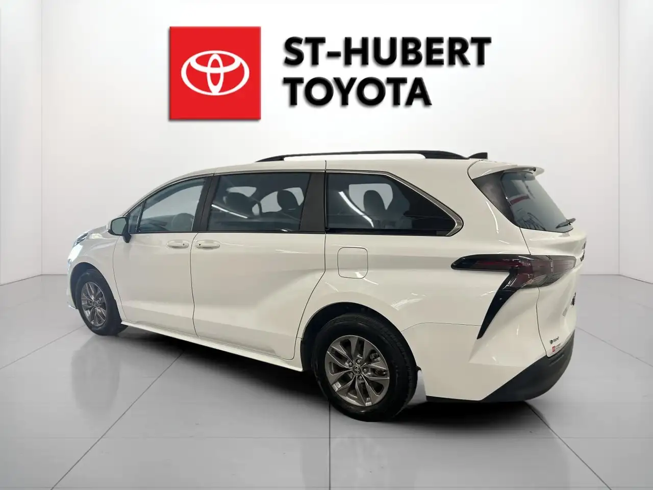 Toyota Sienna fotografie Toyota Sienna