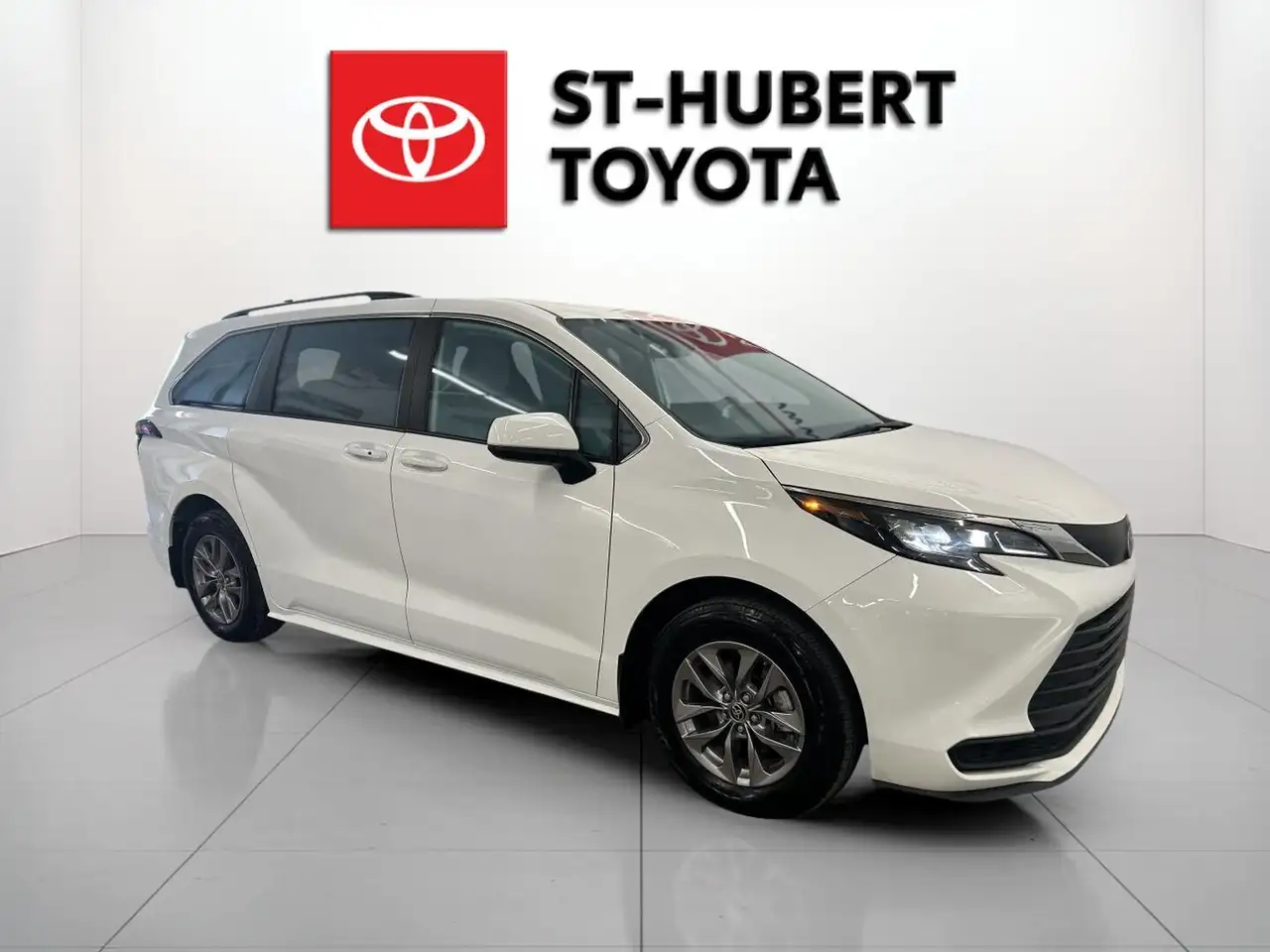 Toyota Sienna fotografie Toyota Sienna