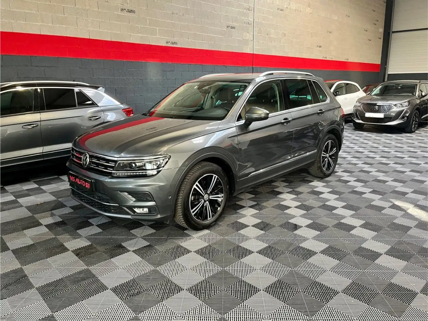 Volkswagen Tiguan 2.0 TDI 150ch CARAT EXCLUSIVE - 1