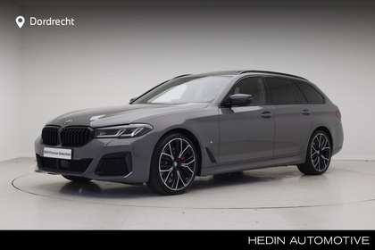 BMW 520 5-serie Touring 520i M-Sport | Panorama | 20" | Hi