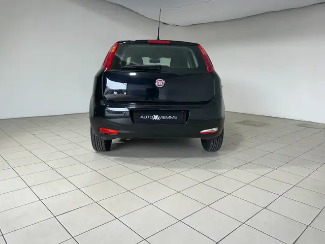 Fiat Punto view 3