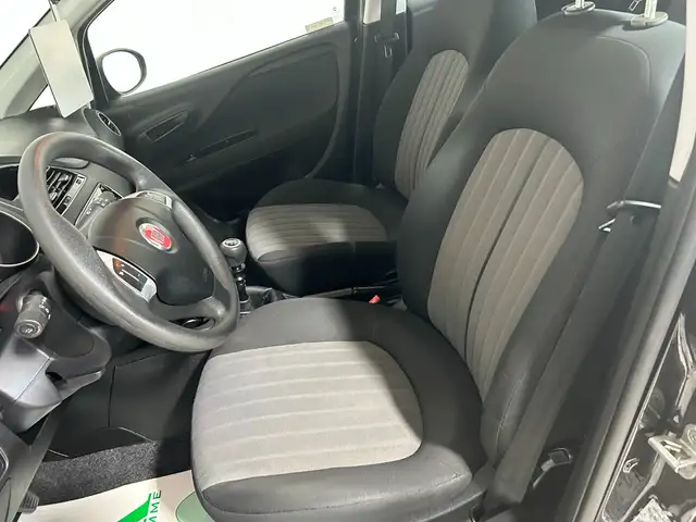Fiat Punto view 10