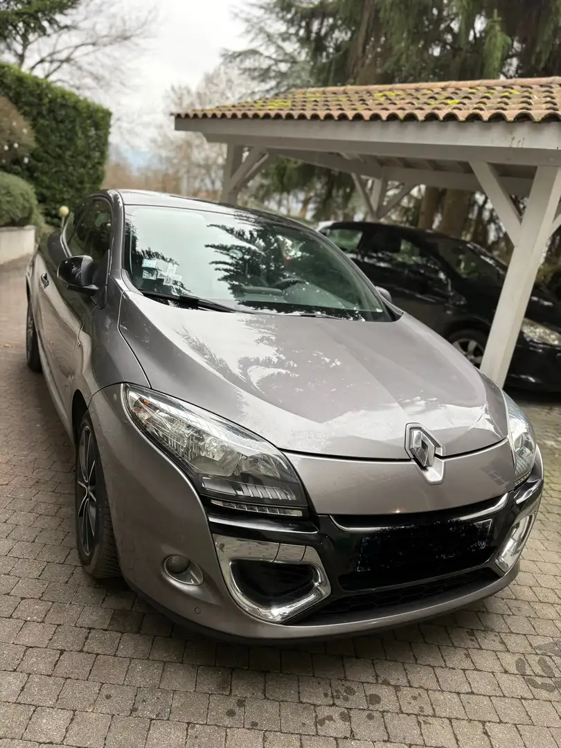 Renault Megane Mégane III Coupé dCi 130 FAP Energy eco2 Bose - 2