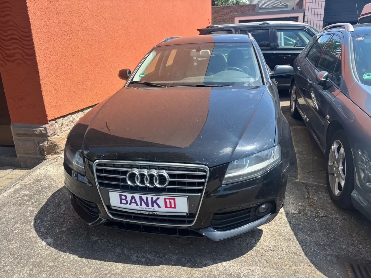 Audi A4 Avant Ambiente 8 FACH BEREIFT !!! Schwarz - 1