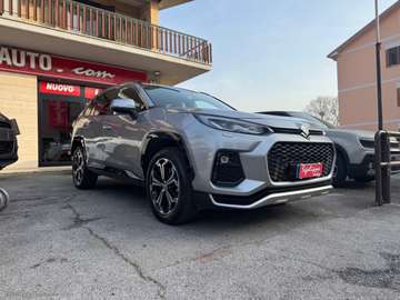 2.5 Plug-in Hybrid E-CVT 4WD Top