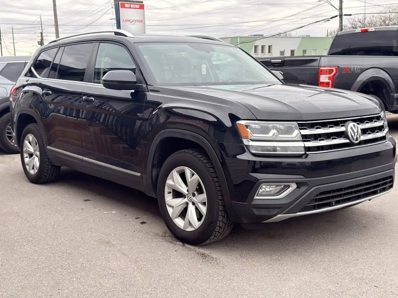 Volkswagen Atlas снимка Volkswagen Atlas