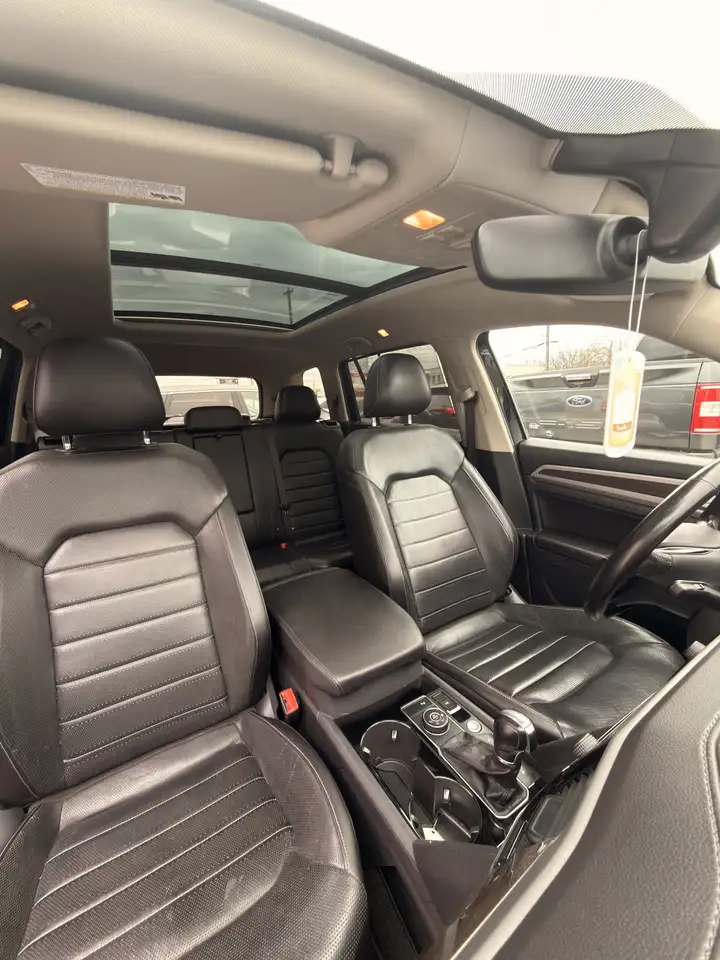 Volkswagen Atlas снимка Volkswagen Atlas