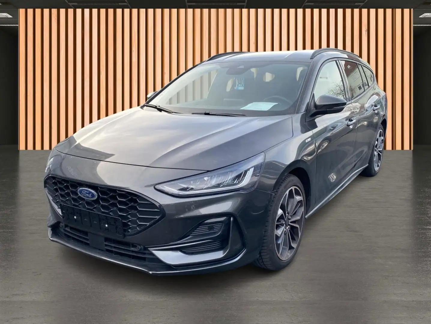 Ford Focus Turnier 1.0 EcoBoost ST-Line*ACC* Grau - 2