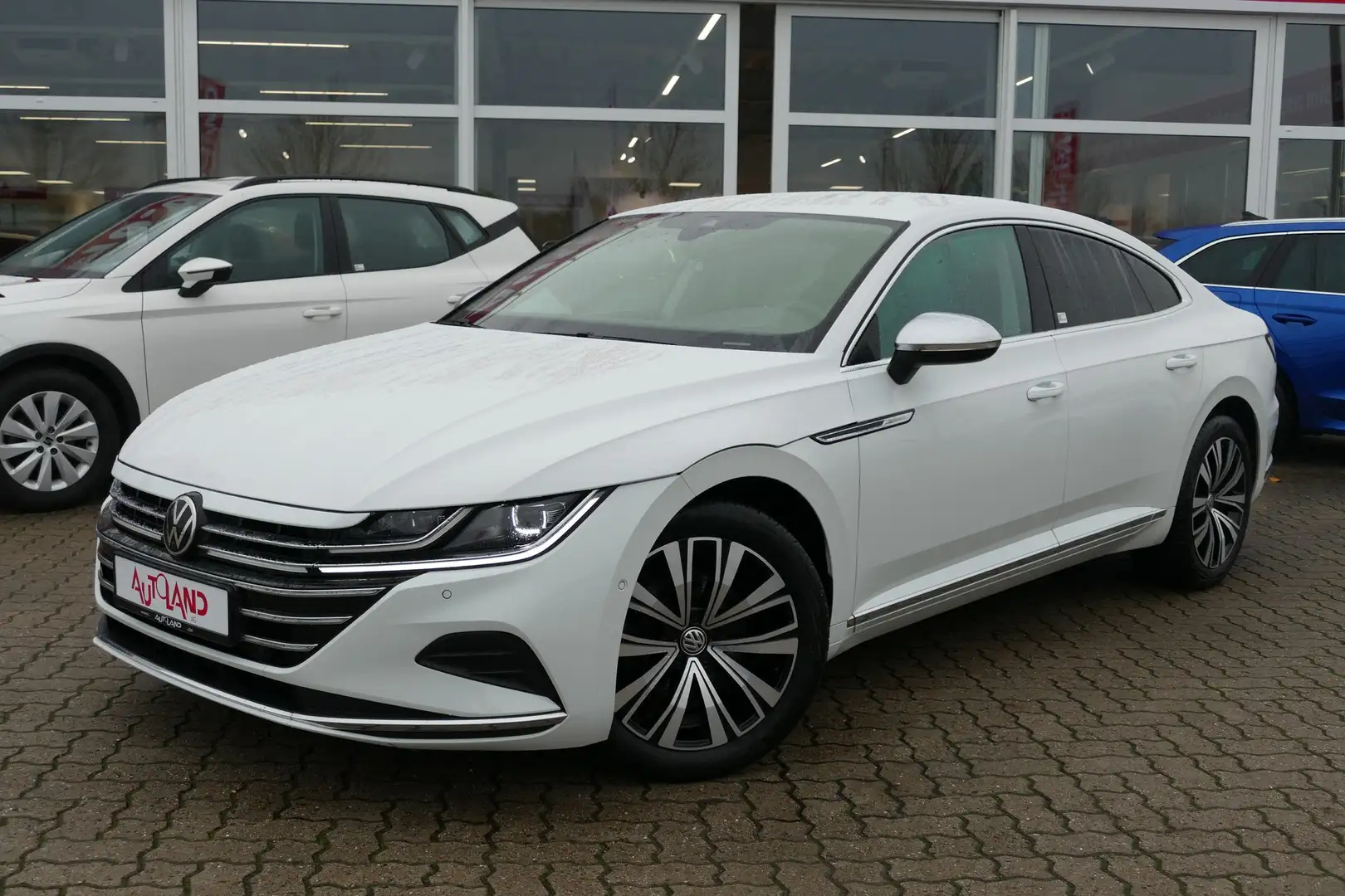 Volkswagen Arteon 2.0 TDI Elegance DSG LED Navi ACC Kamera Bianco - 2
