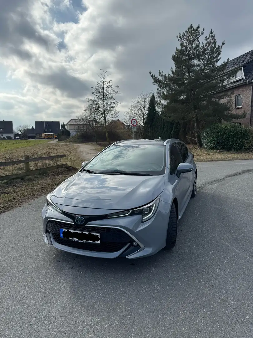 Toyota Corolla Hybrid Lounge Grau - 1