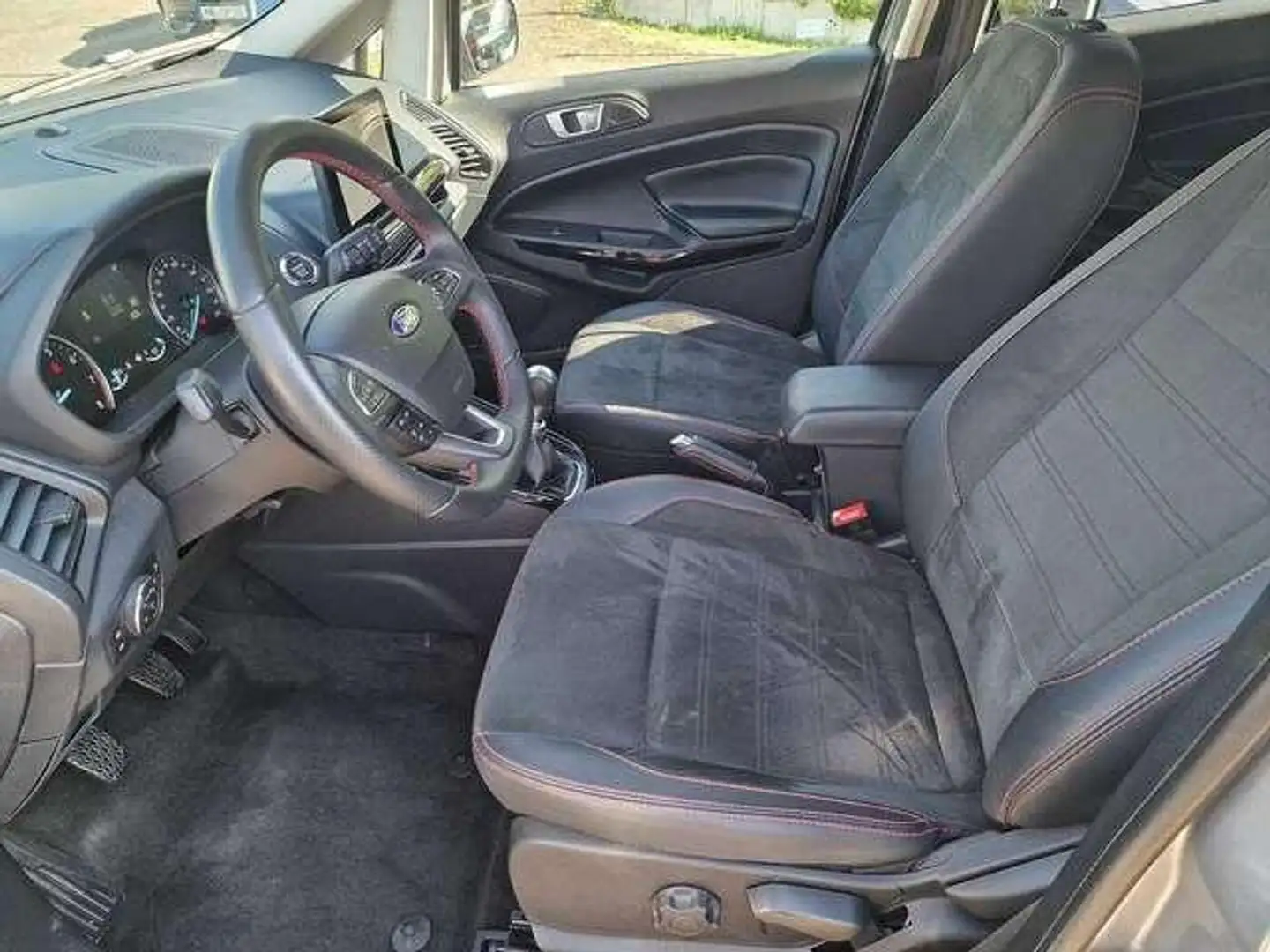 Ford EcoSport 1.0 EcoBoost ST-LINE Stříbrná - 2