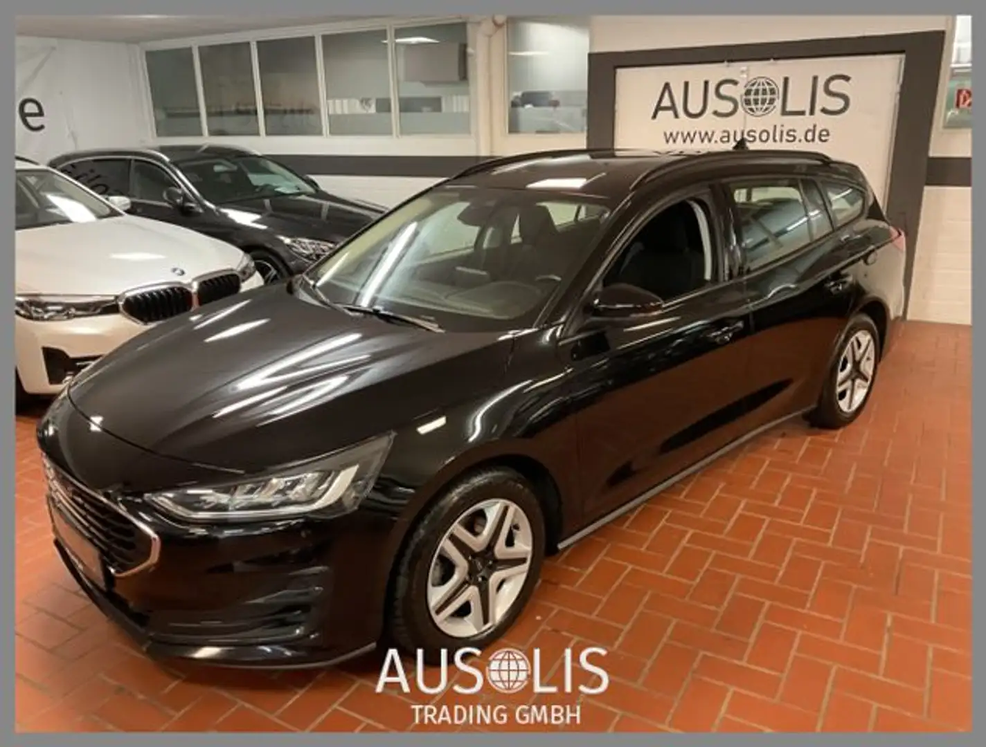 Ford Focus Turnier 1.5 TDCI LED,Navi,Tempomat Noir - 1