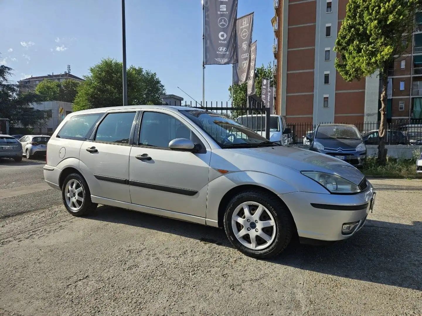 Ford Focus 1.8 TDCi (100CV) cat SW Grigio - 2
