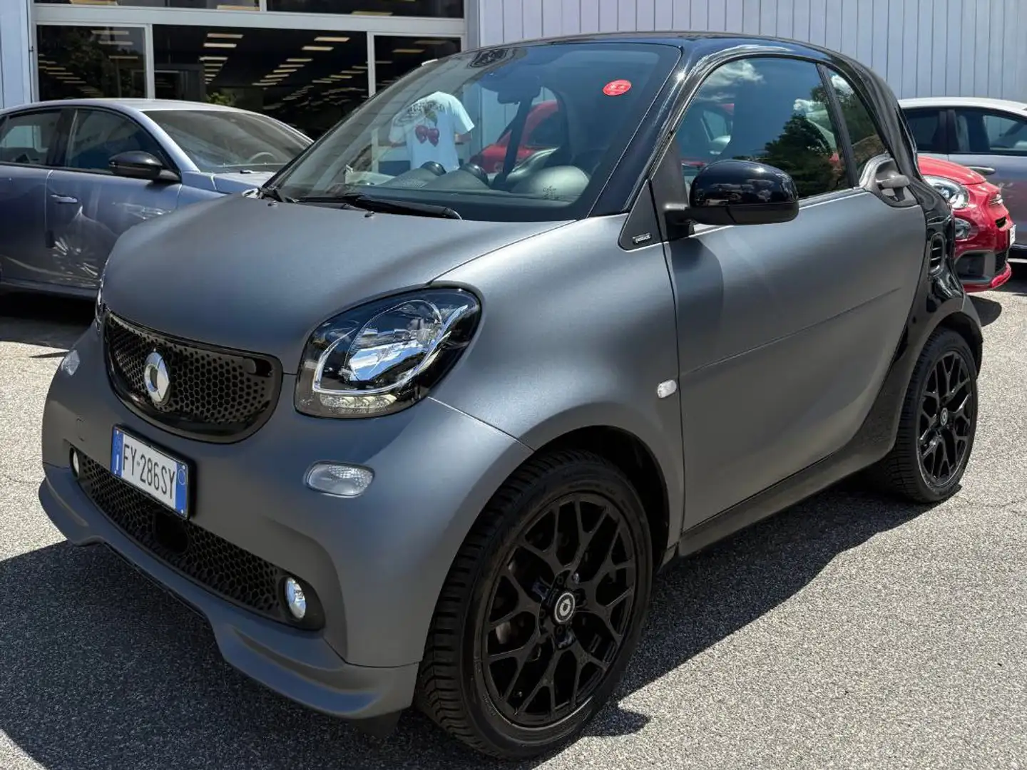 smart forTwo 0.9 t Passion 90cv twinamic Grigio - 2