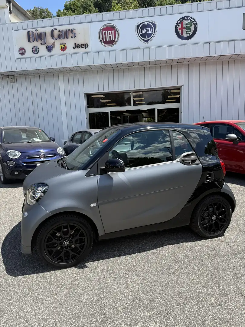 smart forTwo 0.9 t Passion 90cv twinamic Gris - 2