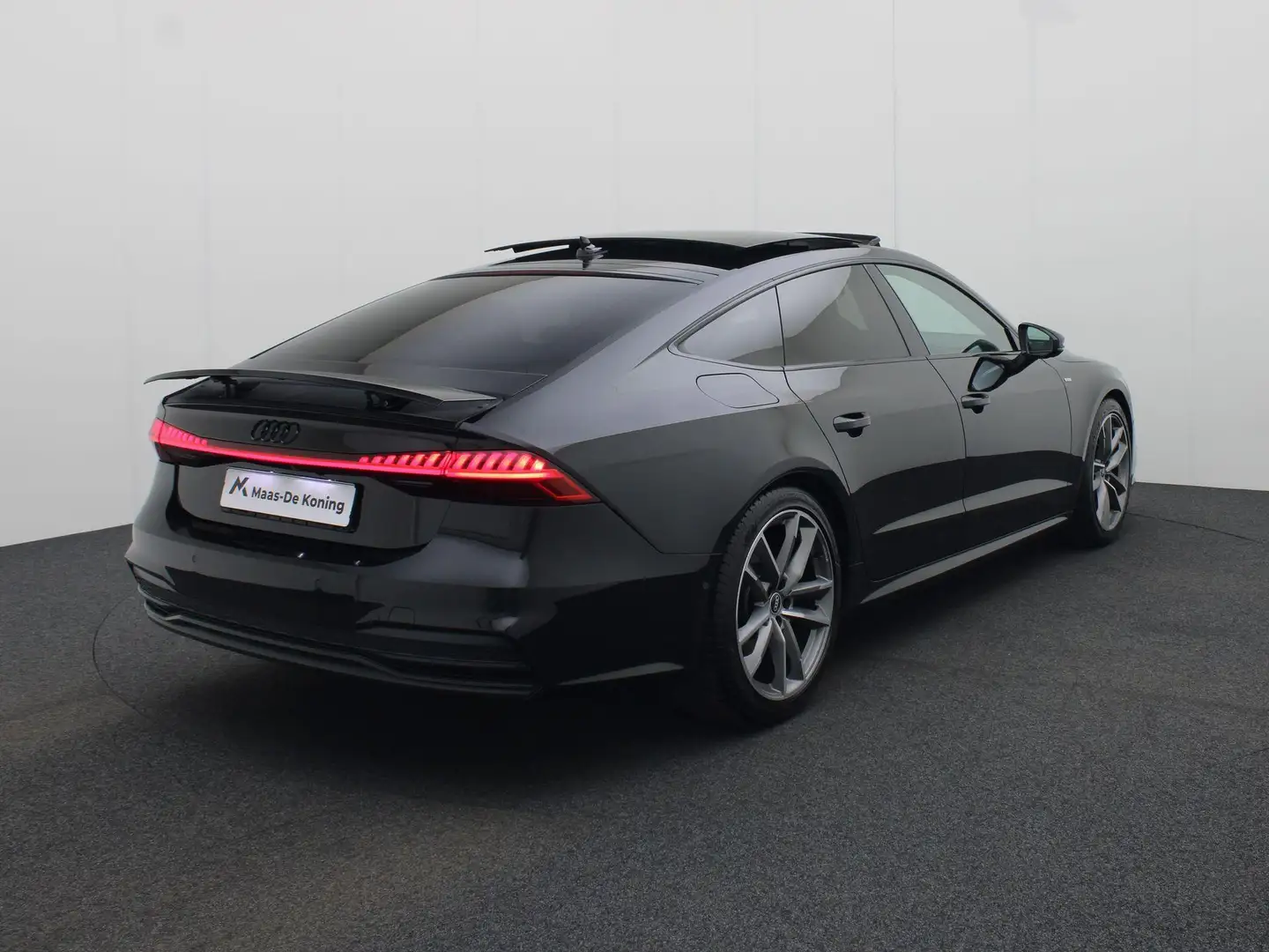 Audi A7 Sportback 50 TFSIe 220kW/299PK quattro S Line · Pa Zwart - 2