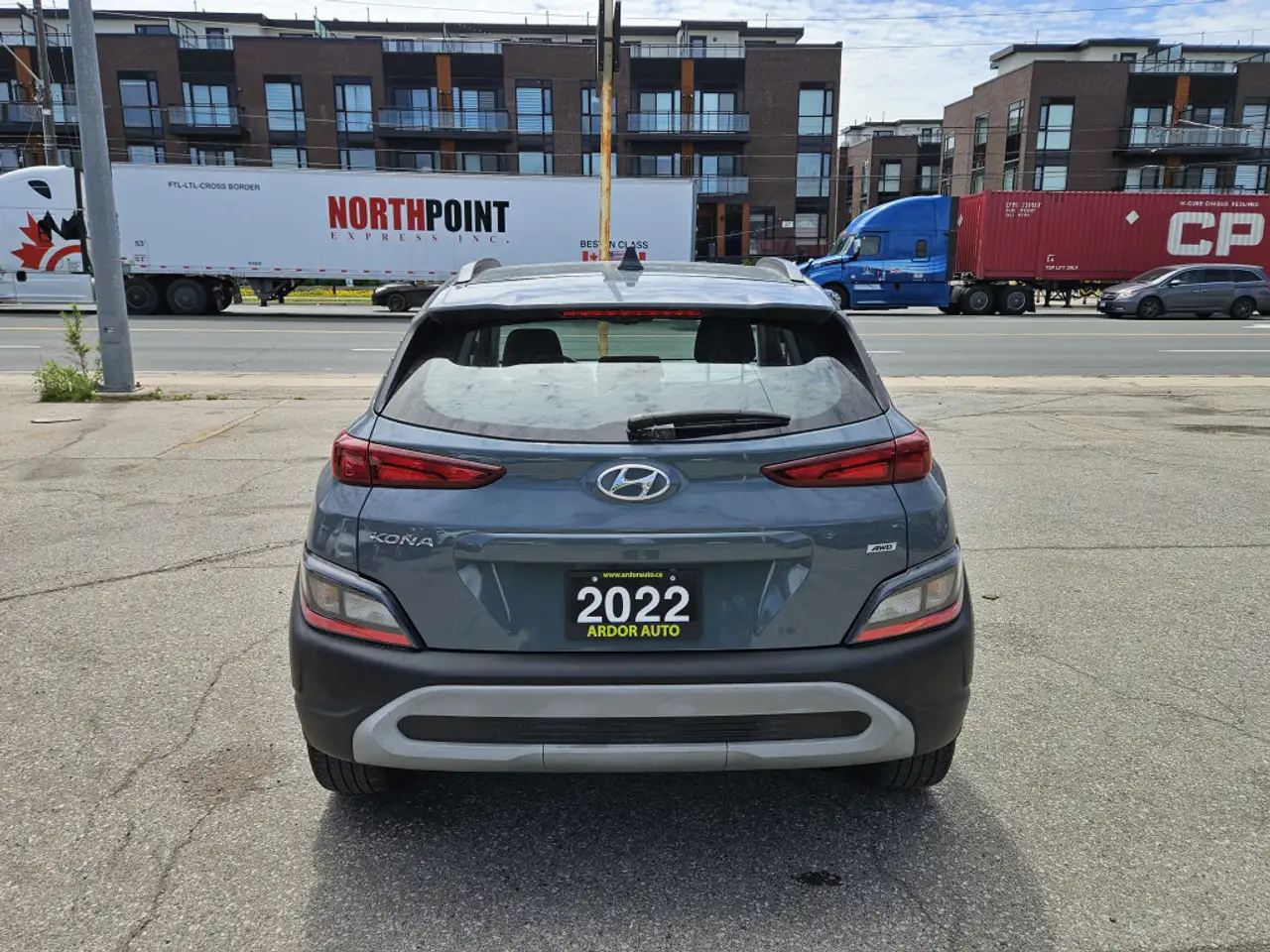 Hyundai KONA снимка Hyundai KONA