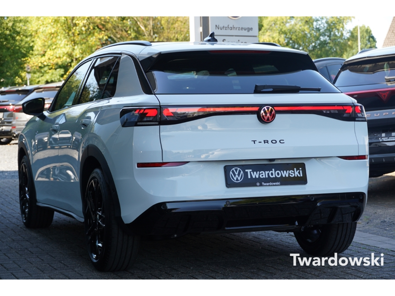 Volkswagen T-Roc R-Line NEUESMODELL Pano Kamera Matrix 19'' — photo 4