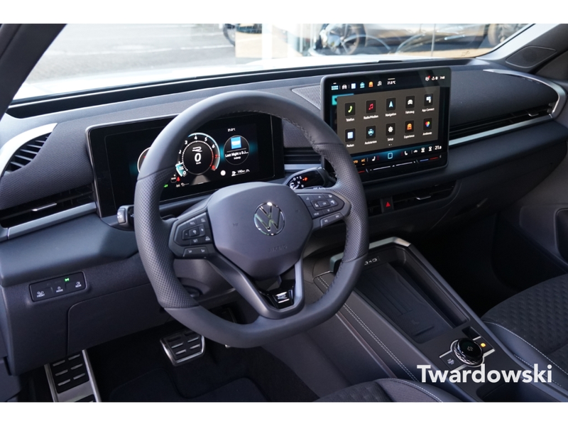 Volkswagen T-Roc R-Line NEUESMODELL Pano Kamera Matrix 19'' — photo 9