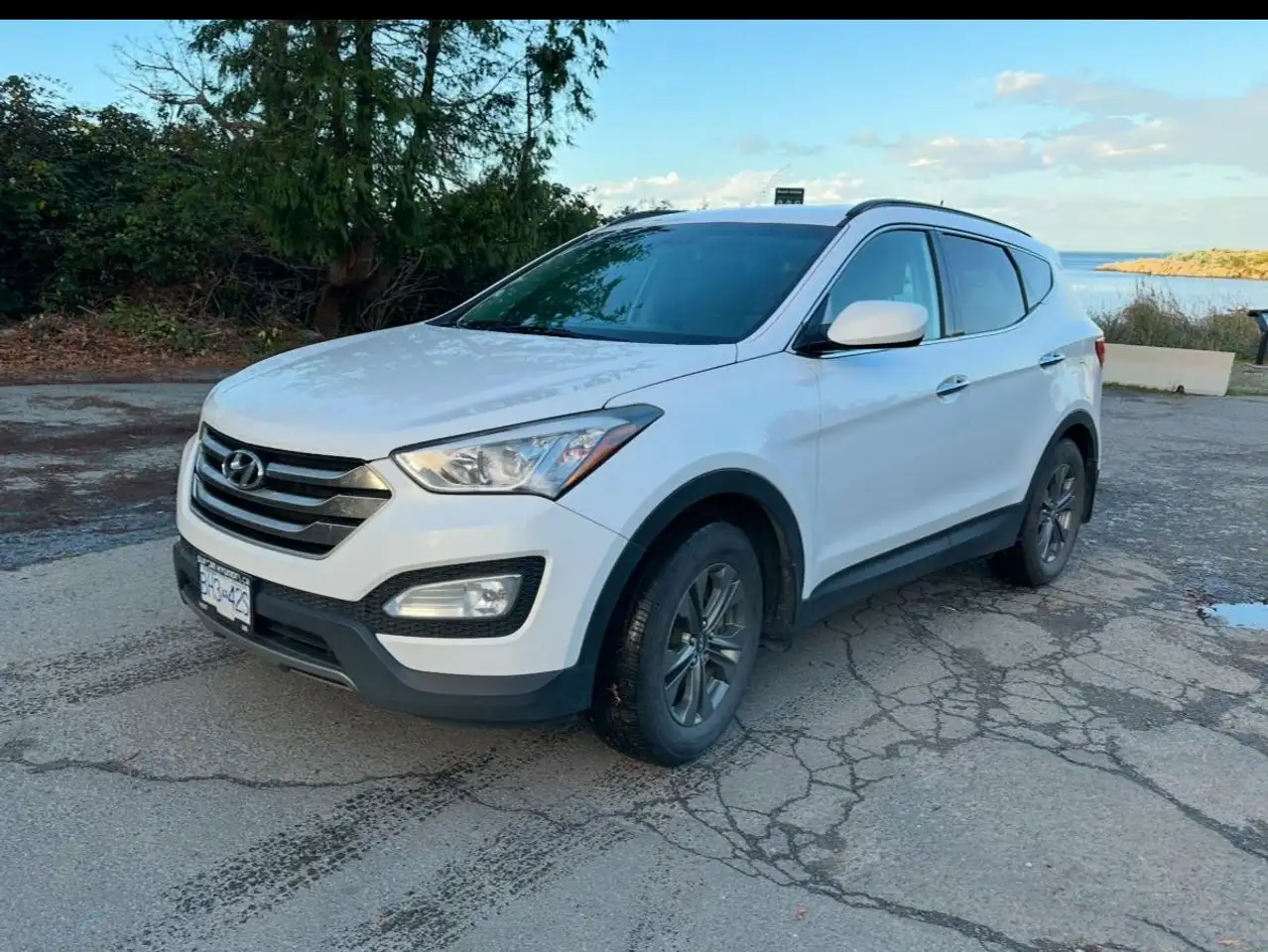 Hyundai SANTA FE photo Hyundai SANTA FE