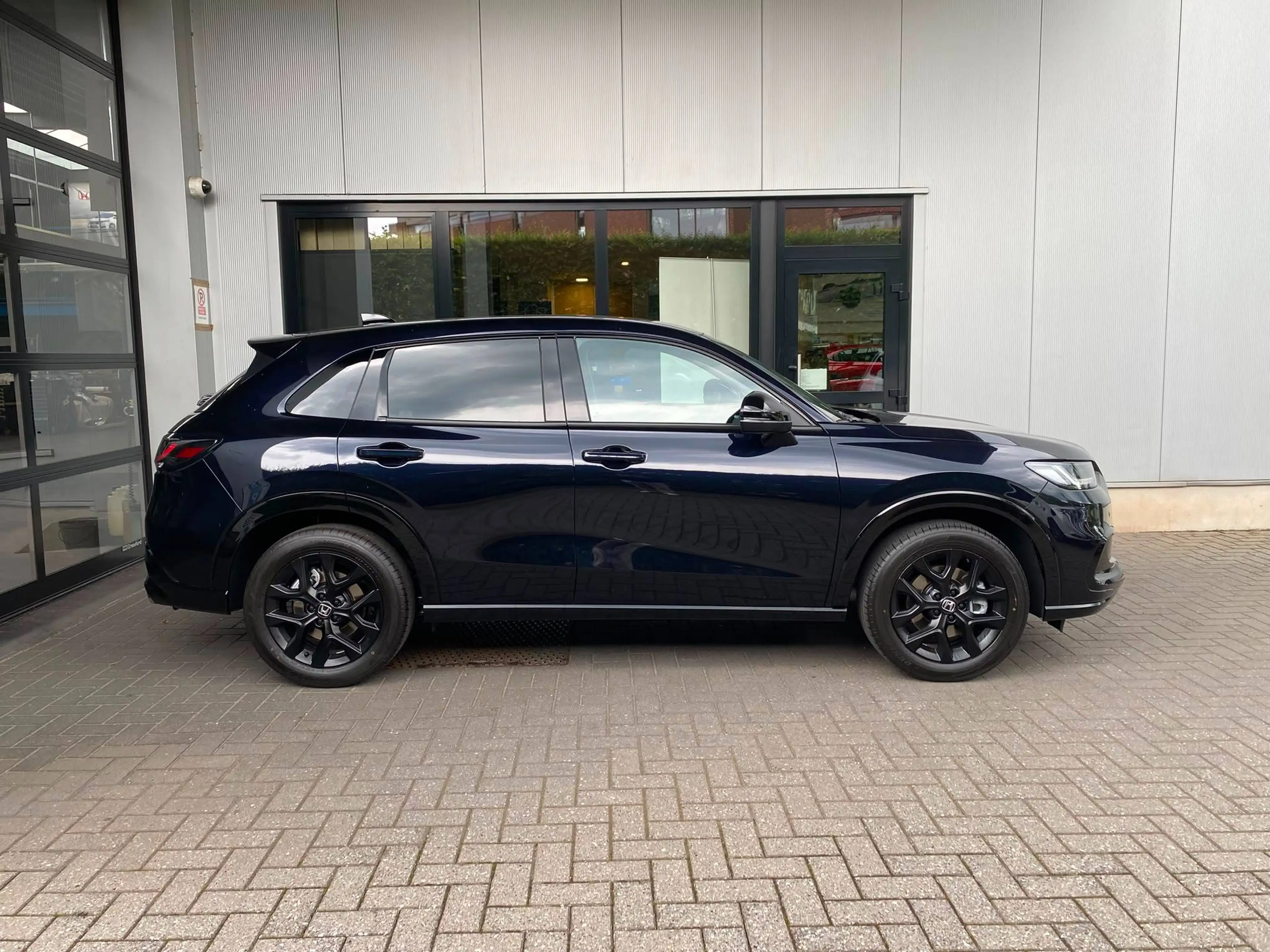 Honda ZR-V ZR-V e:HEV 2.0i 2WD Sport Directiewagen -€ 8951!!! — photo 4