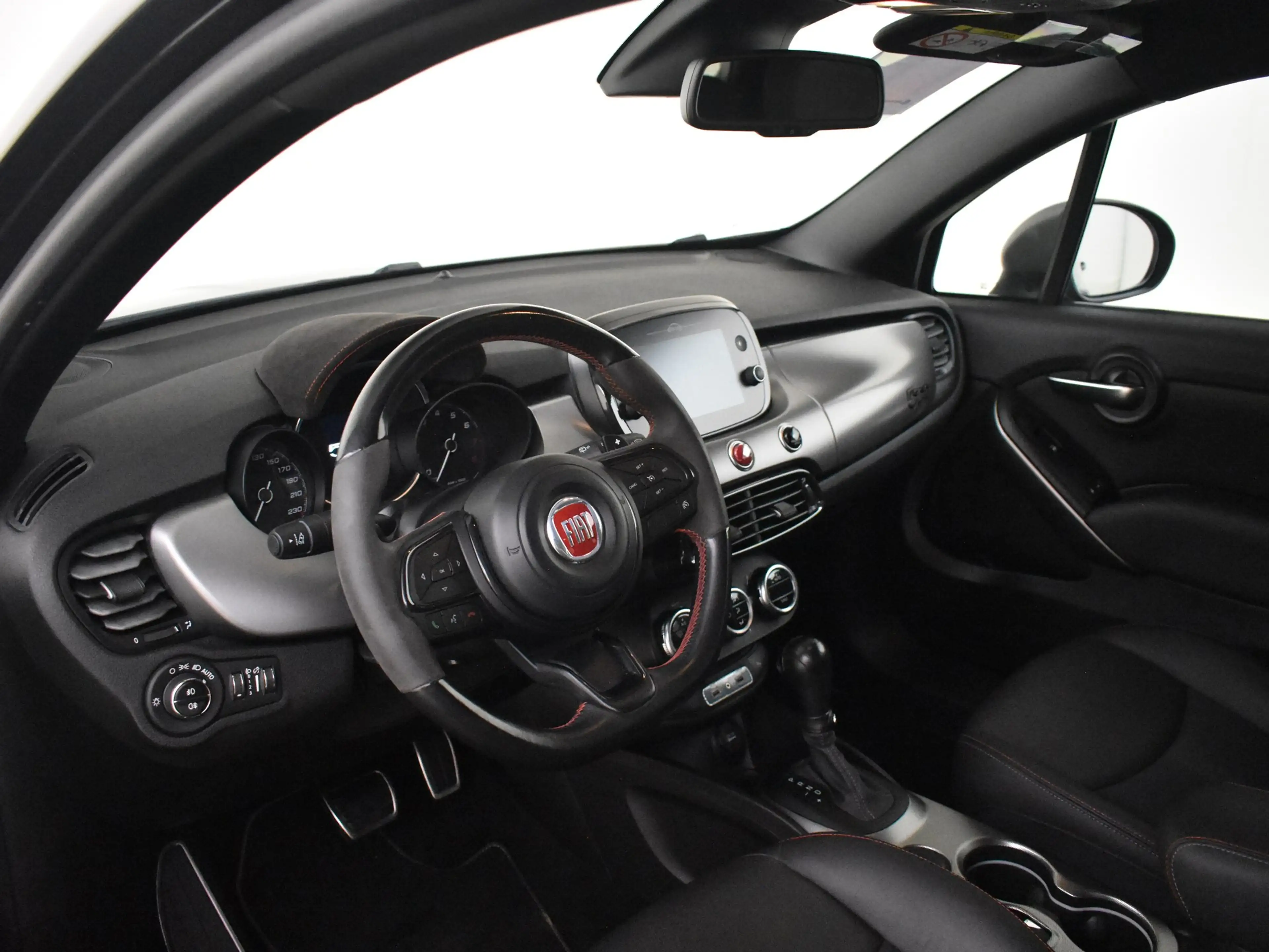 Fiat 500X 1.3 GSE Sport 150pk AUTO | Camera | Keyless | Park — photo 4