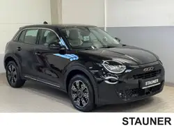 Fiat 600 Hybrid *T WINKEL*R KAMERA*CARPLAY*SHZ*PDC*