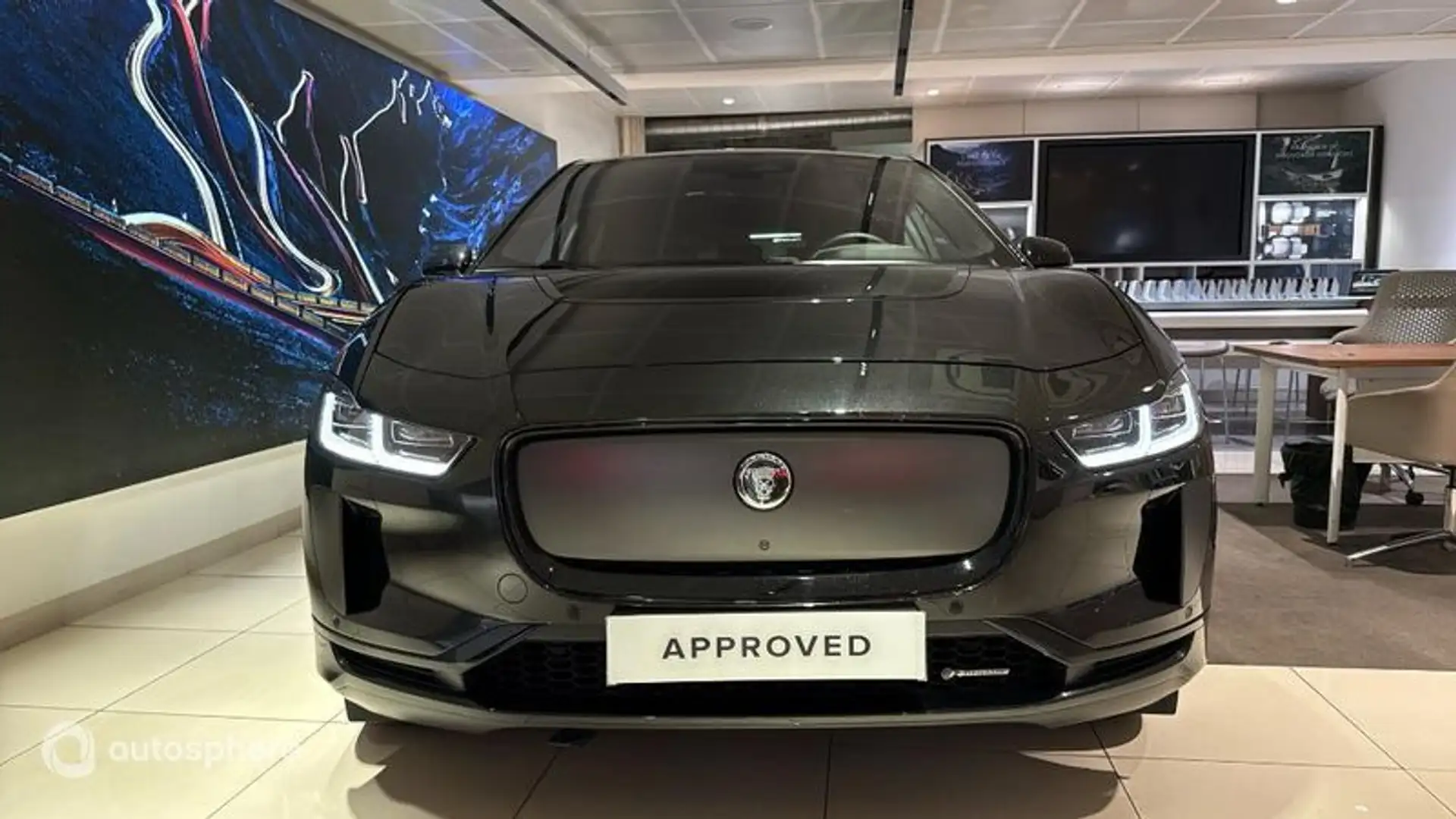 Jaguar I-Pace EV400 R-Dynamic SE AWD - 2