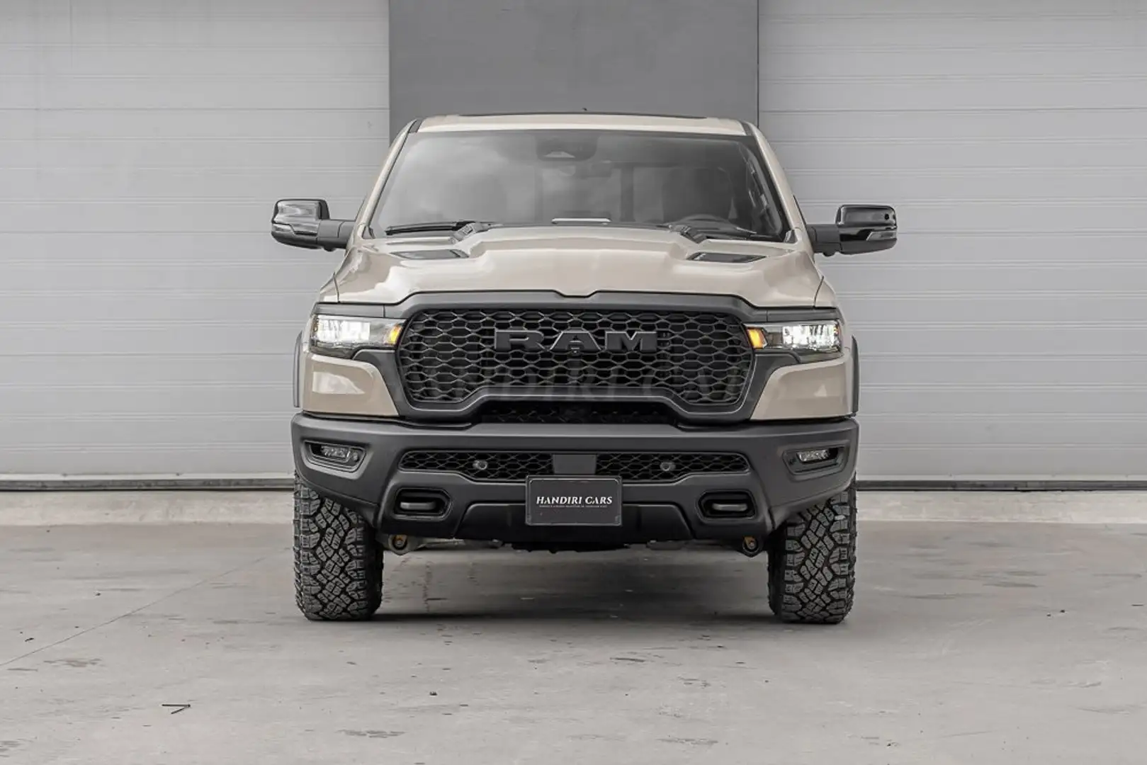 Dodge RAM 2025 Rebel X PREMIUM W/ FLOOR SHIFTER € 66500 Beige - 2