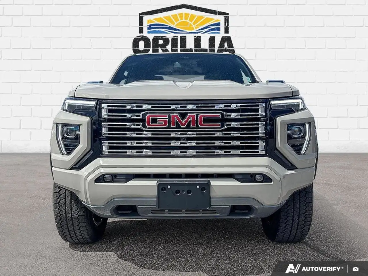 GMC Canyon снимка GMC Canyon