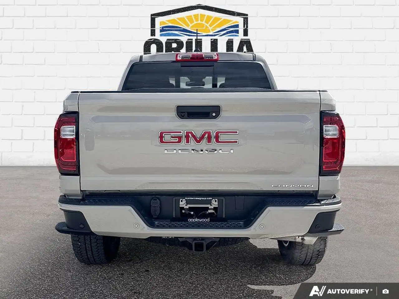 GMC Canyon снимка GMC Canyon