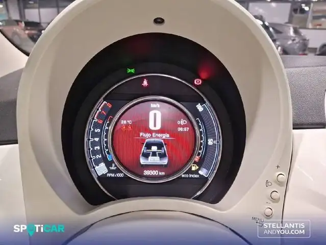 Fiat 500 view 12