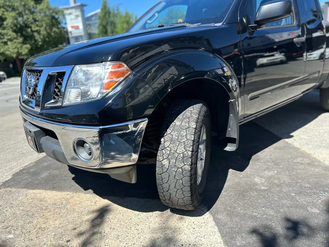 Nissan Frontier снимка Nissan Frontier