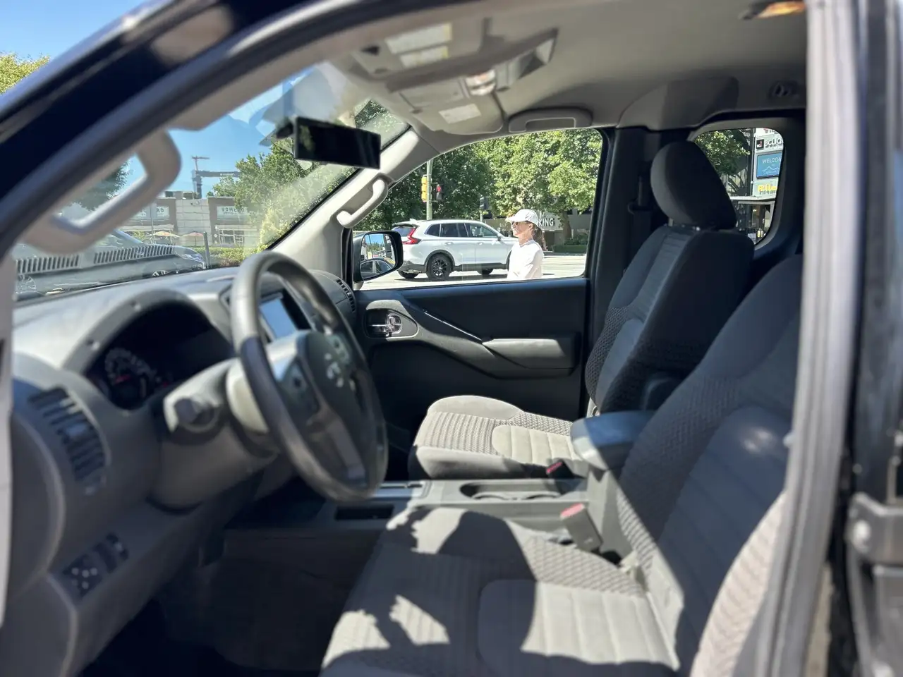 Nissan Frontier снимка Nissan Frontier