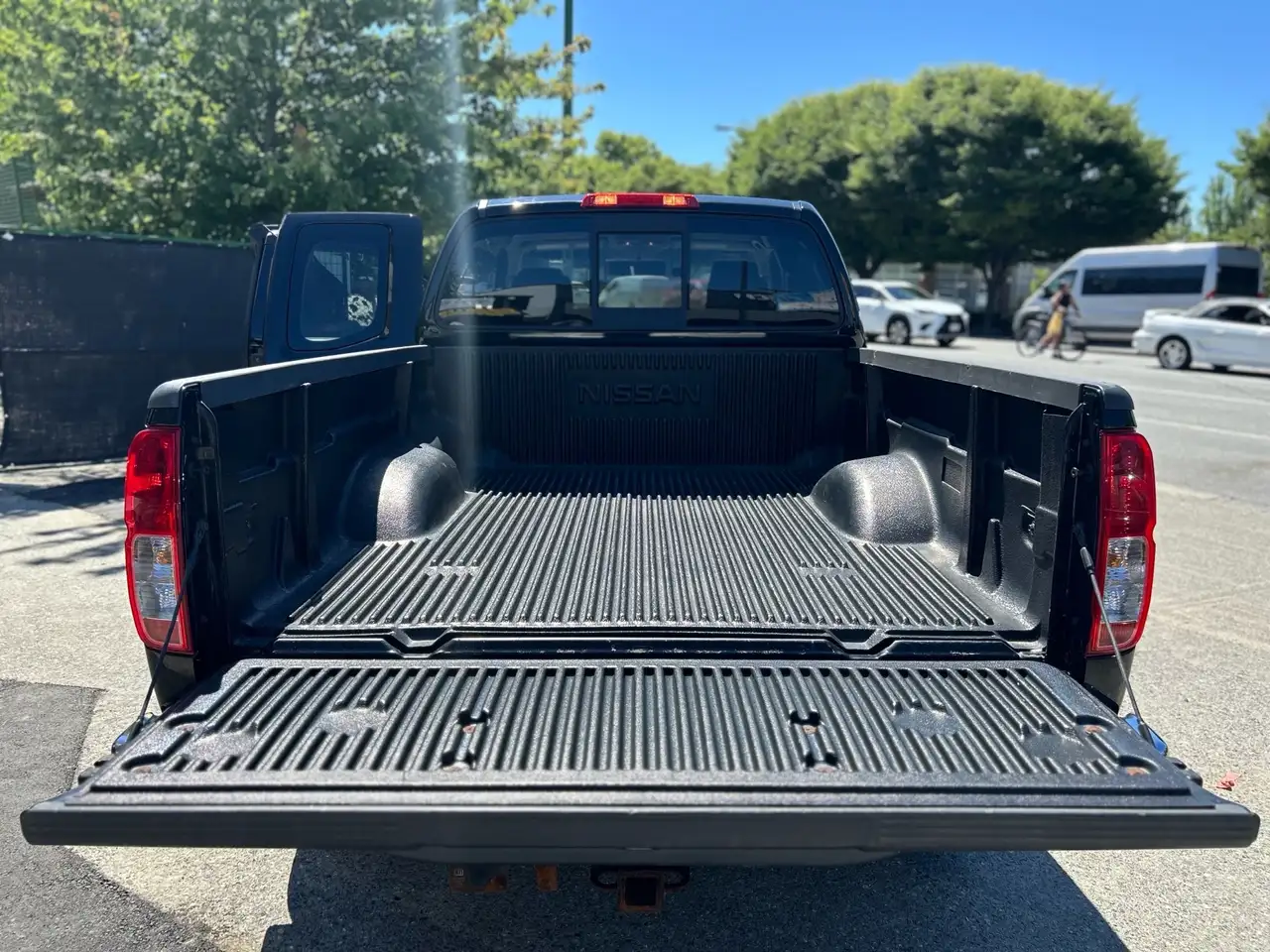 Nissan Frontier снимка Nissan Frontier