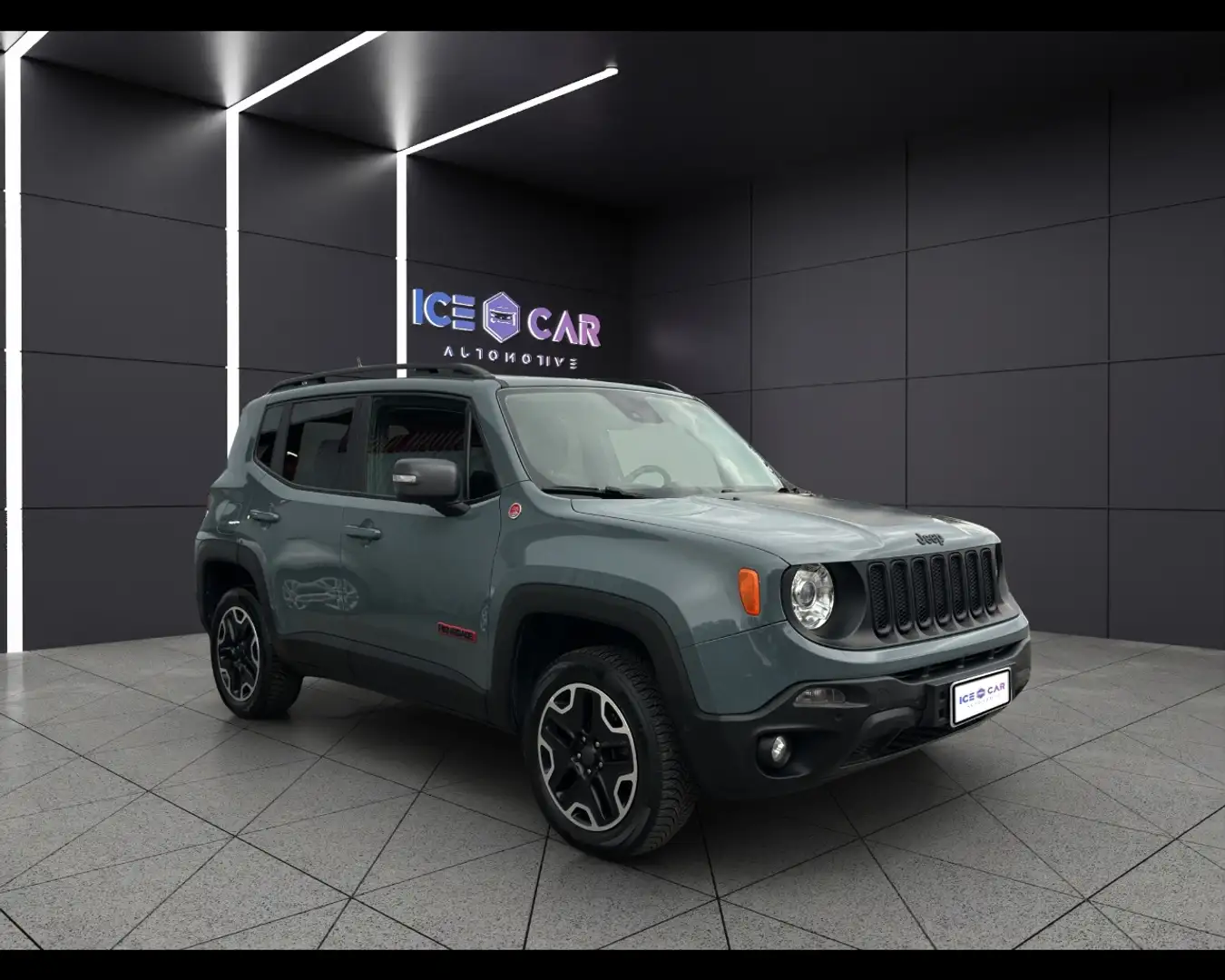 Jeep Renegade - Renegade 2.0 Mjt 170CV 4WD Active Drive Low Trai Gris - 2