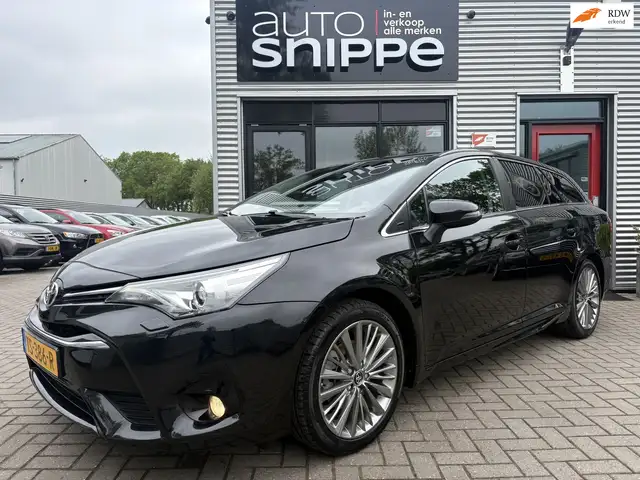Toyota Avensis Touring Sports 1.8 VVT-i Executive -LEDER-CLIMA-CR