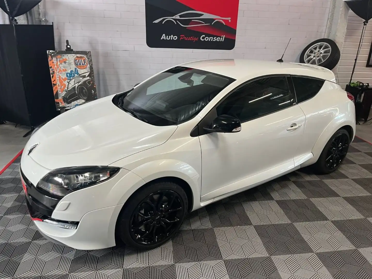 Renault Megane III 2.0 16V 265 RS Blanc - 2
