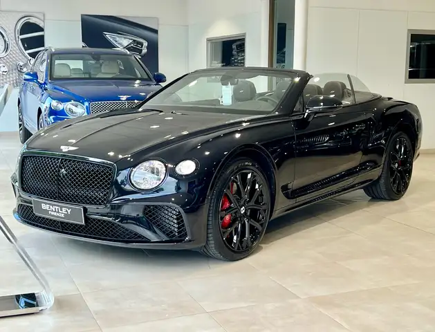 Bentley Continental GTC V8 S  - PRONTA CONSEGNA - € 4.000,00 al mese