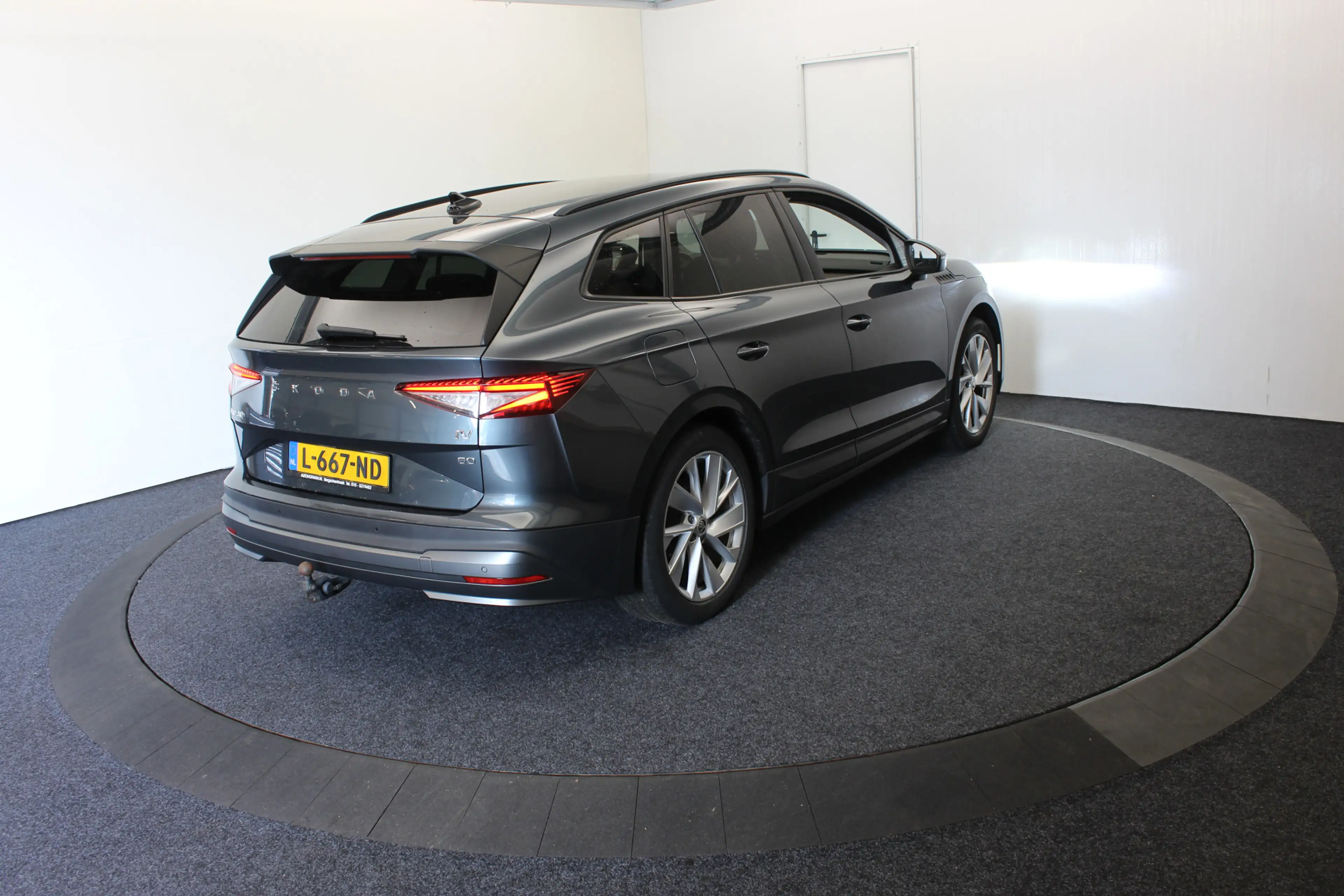Skoda Enyaq iV 60 First Edition Comf Sport SOH 89% Camera EL T — photo 13