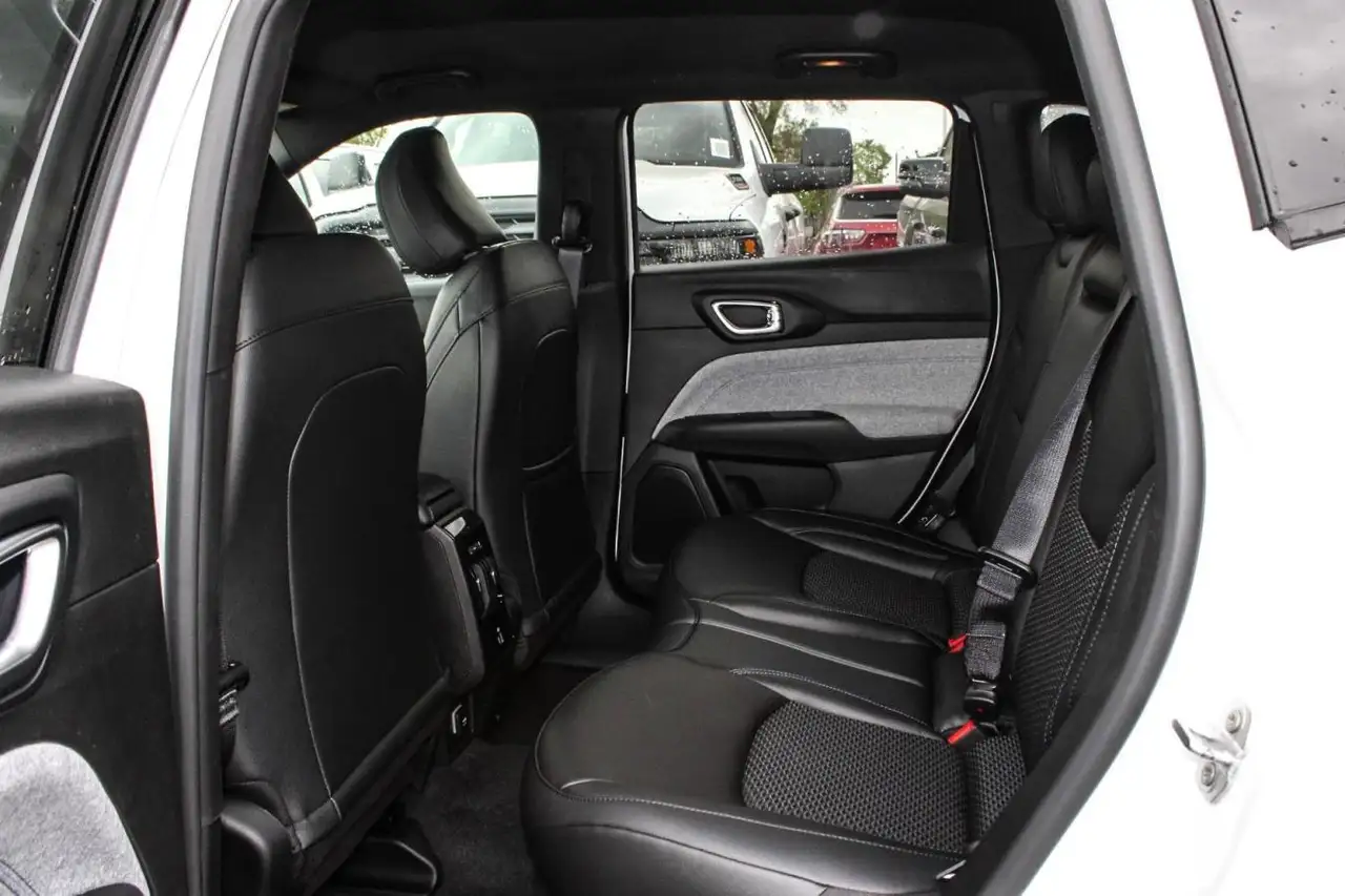 Jeep Compass снимка Jeep Compass